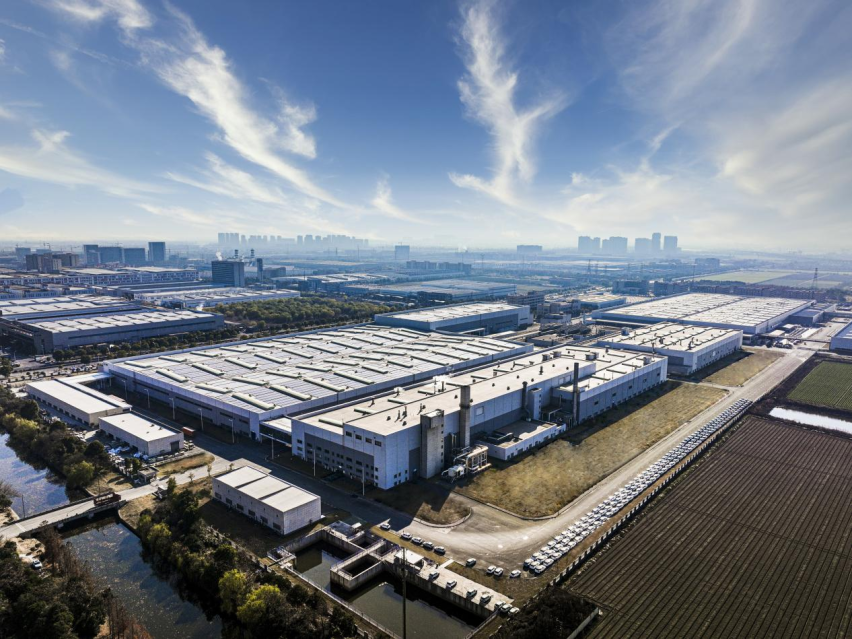 10万级热销新能源小车，几何E究竟凭借什么“吸粉”？