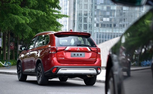 春节后买车到底值不值?欧蓝德和RAV4谁更值得买?