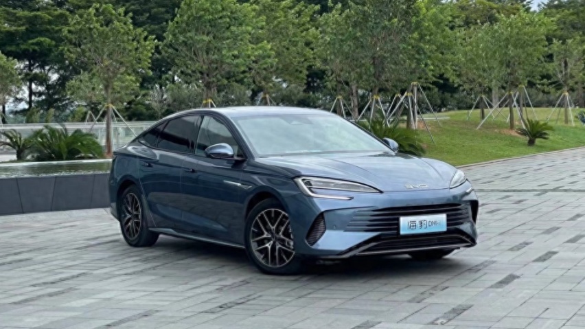 养车比凯美瑞省5千/年，海豹DM-i算最省钱的混动B级车？