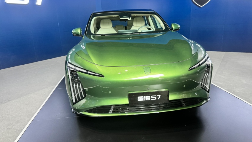 综合续航550km！东风风行星海S7亮相北京车展