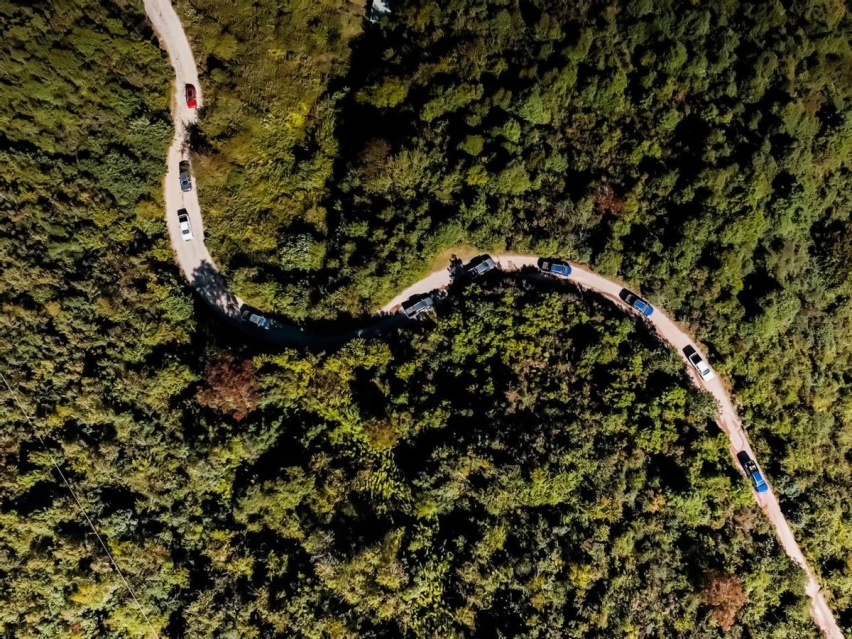 “越野+露营”，皮卡就该这么玩！试驾长安览拓者