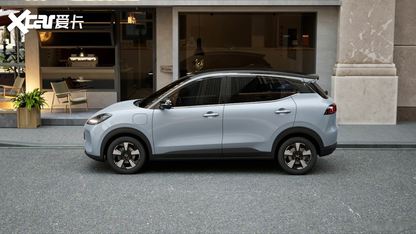 升级的不只是尺寸 五菱缤果PLUS如何改写小型车的市场格局？