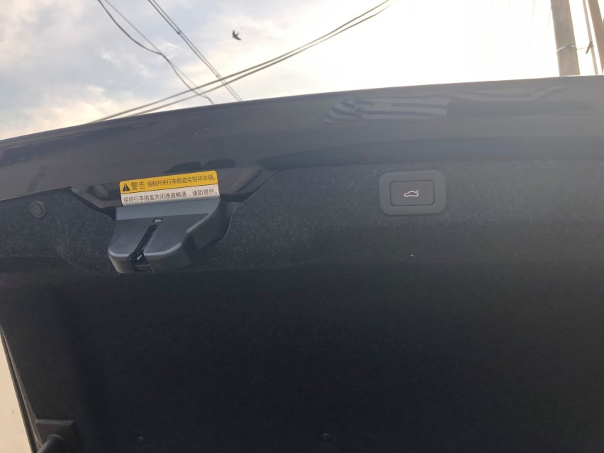 【不羁聊车】红旗H7车主一万公里用车感受！