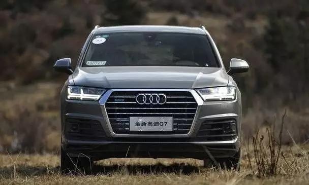 这么多豪华SUV共用一个平台，价格居然相差400万？