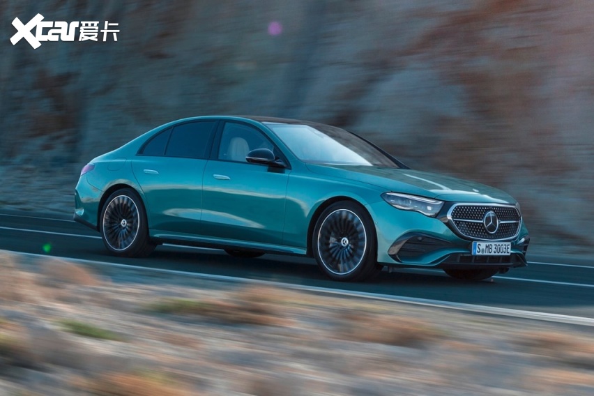 美媒评新款奔驰e级,比宝马5系强,销量应该是稳妥了