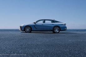 焕新登场，定义新豪华 LEXUS雷克萨斯全新一代ES  于上海车展全球首