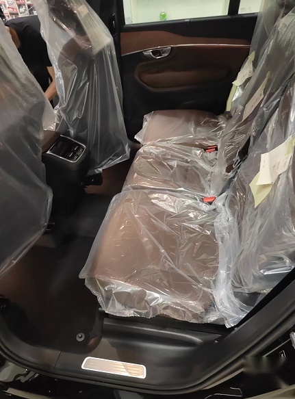 连降12万！体验沃尔沃XC90，机械增压+轻混，内饰你认可吗？