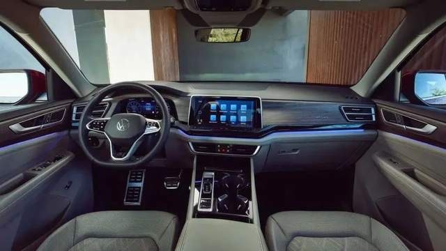 芝加哥车展值得关注的车：大汉兰达、大众Atlas、福特Mustang