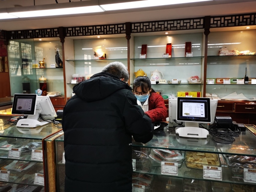 开着帝豪GSe 体验疫情下的“春暖花开”