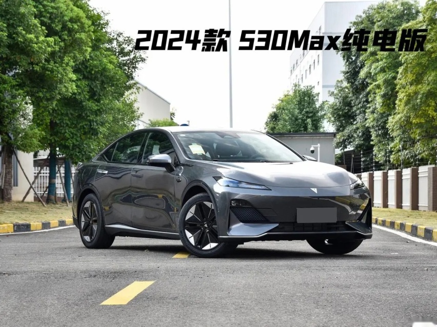 官降2万，25款深蓝SL03售11.99万起，3C超充/配置升级