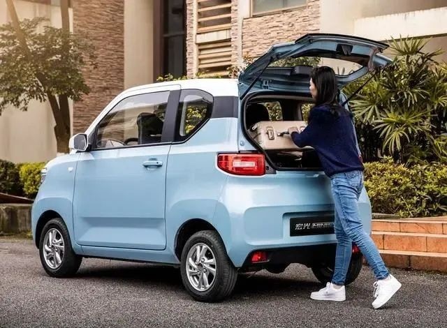 五菱宏光MINI EV:把李想想做却做不成的事给干成了