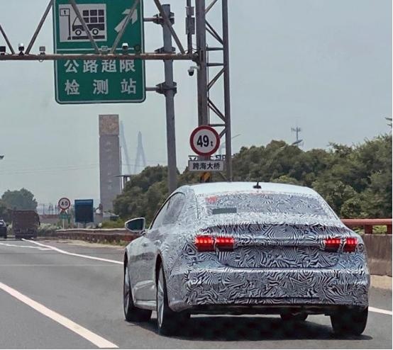大溜背取消？上汽奥迪A7L国内路试首曝