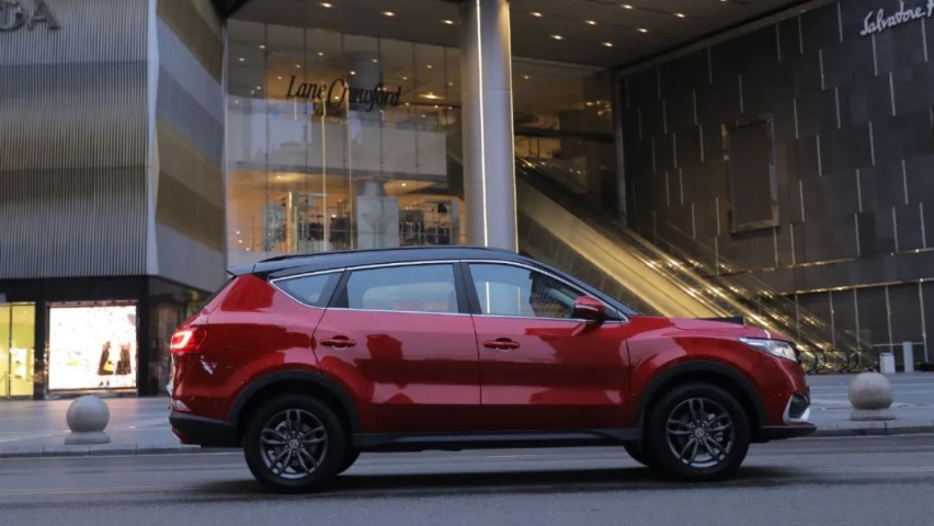 自动挡“真7座SUV”最高9.5万落地，还有独立悬挂和6AT！