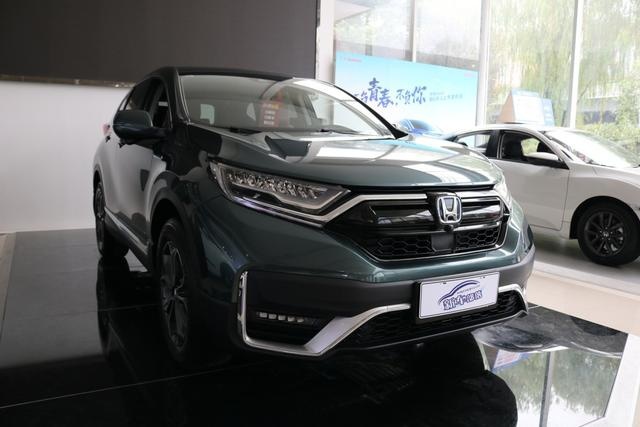 蝉联合资SUV销冠靠什么？2021款本田CR-V到店实拍