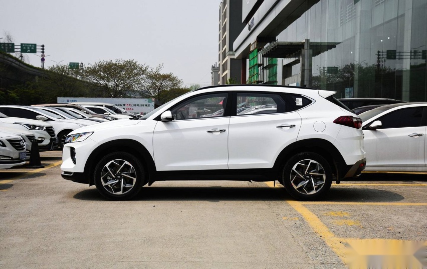 25万落地买靠谱四驱SUV 看这3款就够了