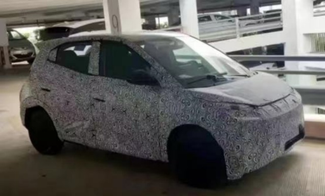 “大号”MINI EV，五菱缤果曝光，和比亚迪海鸥要提前打起来了