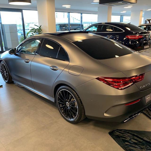 全新奔驰cla200海外实车到店