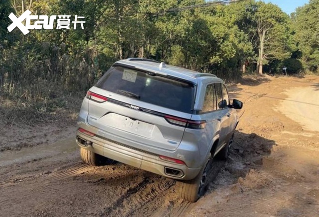 换装2.0T插混！全新Jeep大切诺基预计23年国内上市！