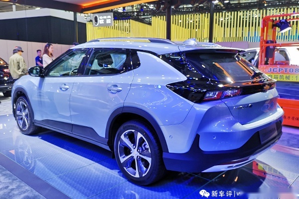 雪佛兰畅巡实拍体验：SUV？跨界轿车？不纠结，好看就行