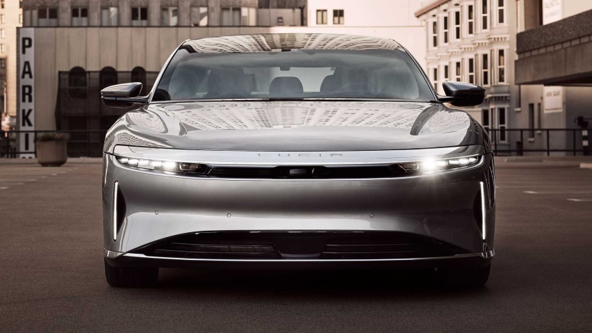 拉低入门门槛，实力依旧不俗，Lucid Air新增两款低配车型