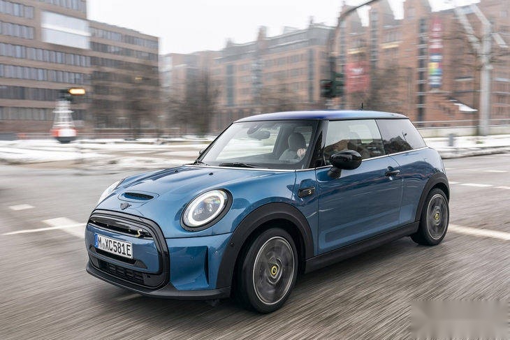 中国车企又要“抄”mini？先别喷，看完再定论