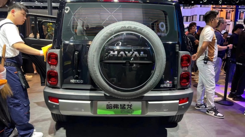 成都车展现场直拍：20万级新能源越野SUV，哈弗猛龙，油耗是亮点