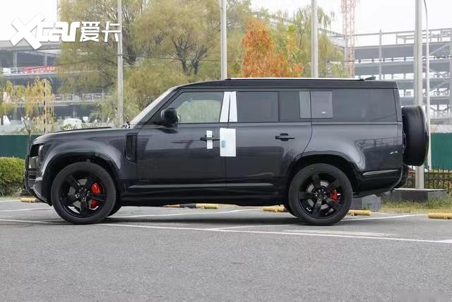 路虎卫士130将于2月7日正式上市-爱卡汽车爱咖号