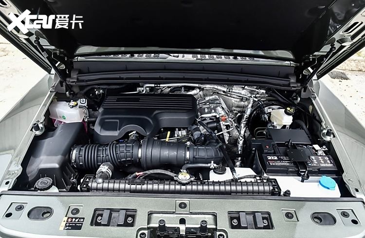 全新212 T01上市，13.9万起售，选哪款合适？