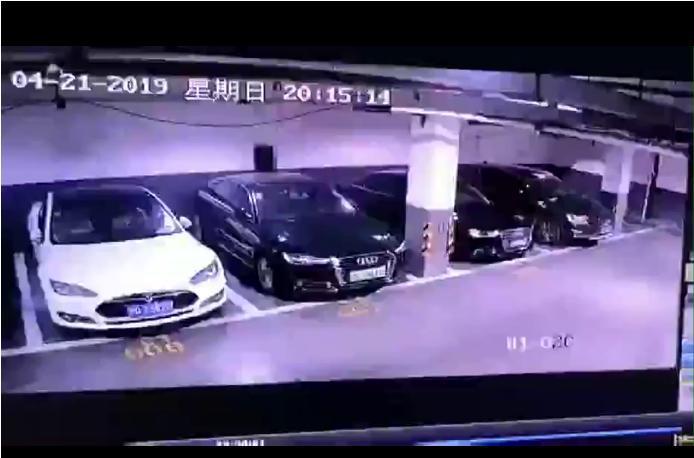Model S又惊现自燃 特斯拉“行业龙头”的声誉难保？
