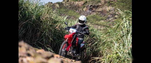 越野玩乐、上班通勤一车包办，本田CRF300L与拉力双车评测
