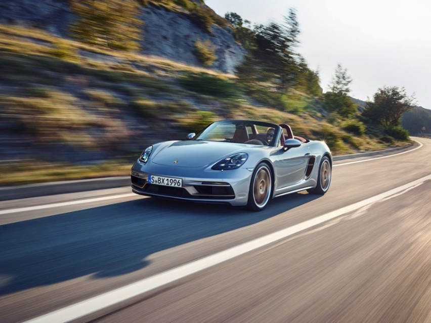 预计3月正式上市，保时捷发布Boxster25周年纪念版
