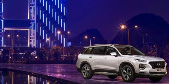 北京现代胜达大六座豪华SUV，二胎家庭的最佳之选