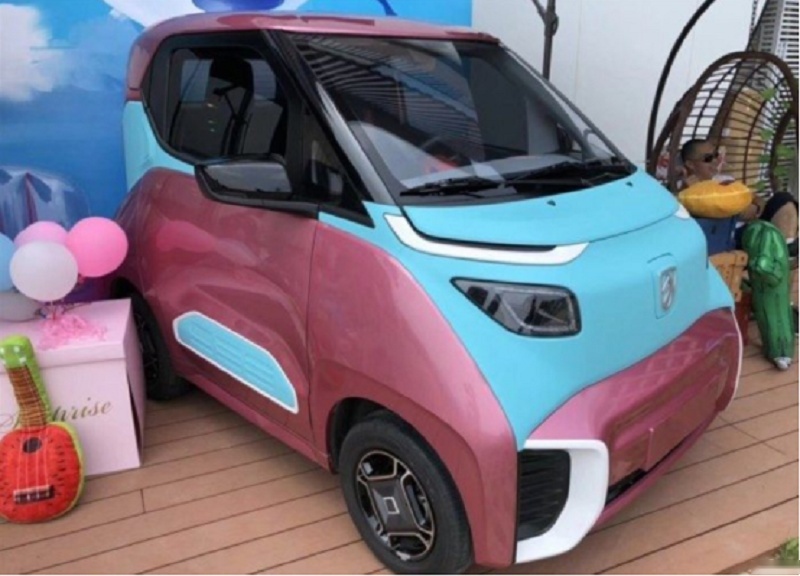 宝骏新能源微型车E100，4.98万起续航250km，值么？