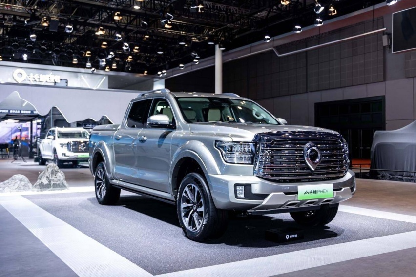 长城炮6X6新物种硬核来袭，携23款乘用炮/山海炮PHEV/HEV惊艳