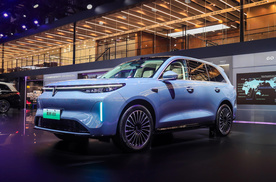 魏牌双旗舰V9X、V8X亮相2026成都车展 “魏你放心”诠释长期理念