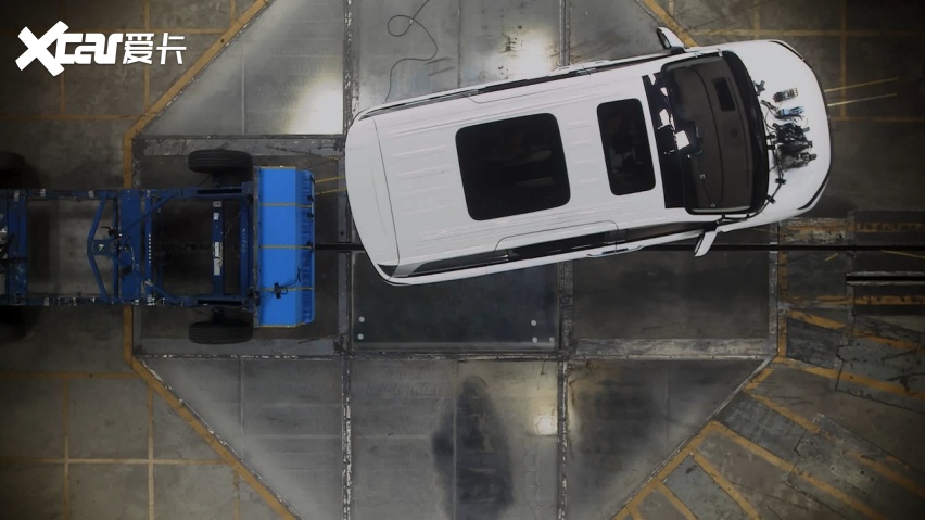 看完比亚迪夏的这项测试，才明白什么是家庭真正的安全感