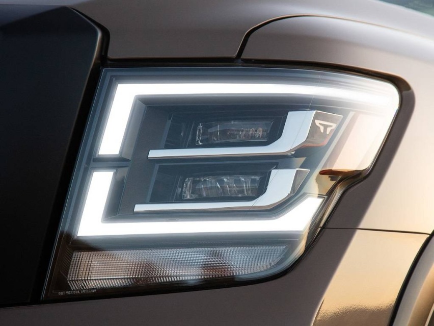 Nissan-Titan-2020-1280-38.jpg