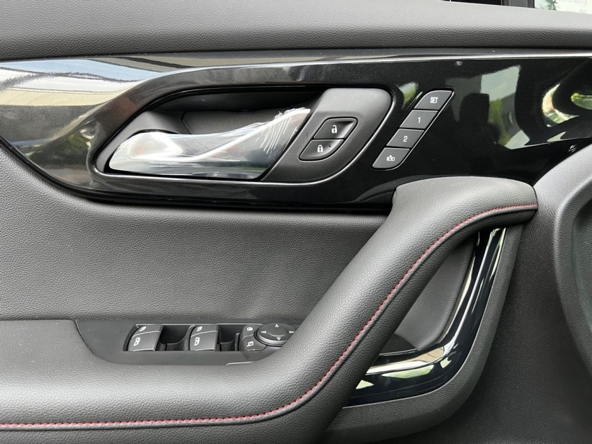 19.49万起合资中大型SUV，还是7座！ 探店2023款雪佛兰开拓者