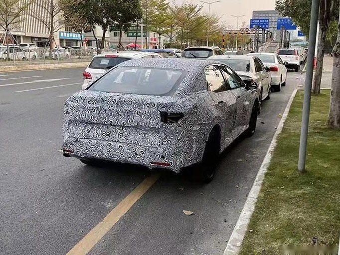 比亚迪军舰系列全是换壳车？跟丰田合作才是它的“大招”