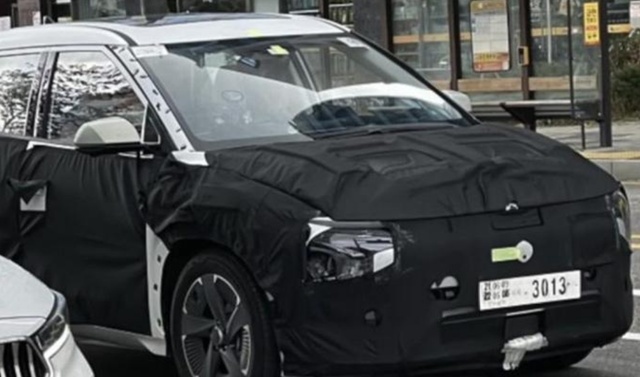 起亚确认生产纯电大7座SUV 理想L9瞬间不香了？
