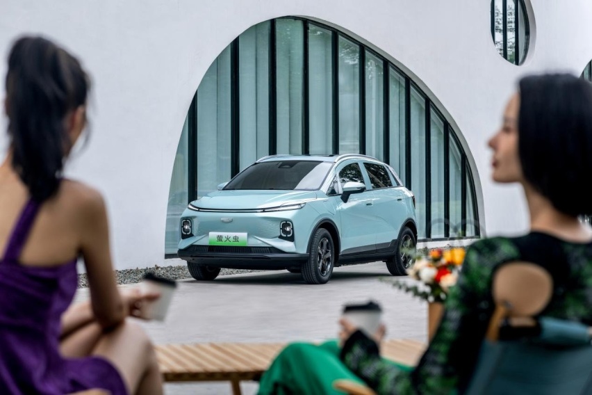 7万级5座大空间纯电SUV，几何E萤火虫正式上市
