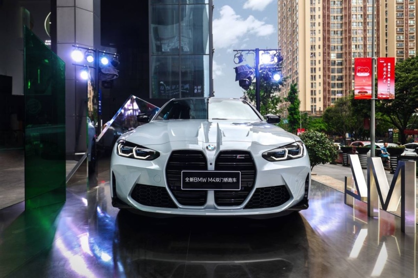 实拍全新BMW M3/全新BMW M4：少数人拥有的性能车