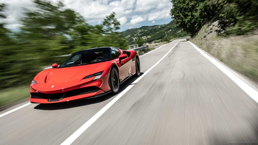 ferrari-sf90-stradale-la-prova.jpg