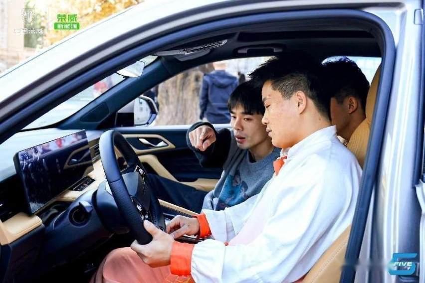 刘京说车丨全新第三代荣威RX5媒体专场试驾会石家庄站完美收官