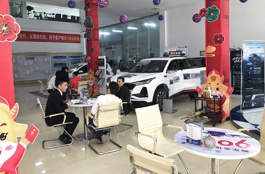 订车等1个月，一个店能卖100多台！这台国产SUV都抢着买！