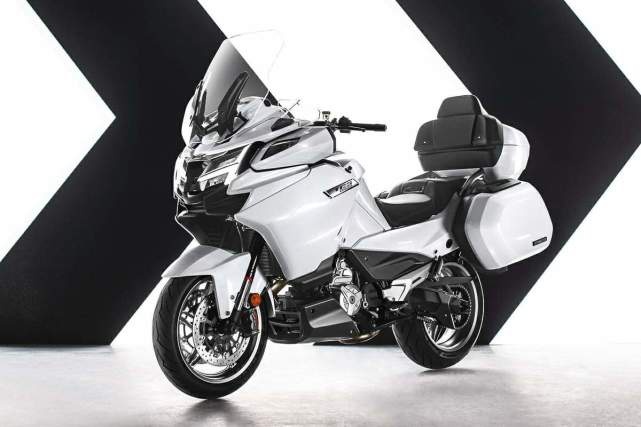 北京摩展又有新车被确认 700CLX运动版 GPR250