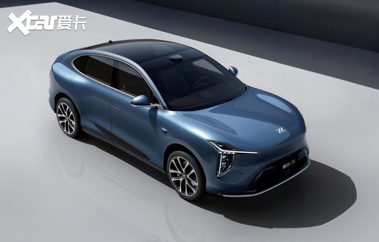 新能源汽车购置税减半,谁“急”了?