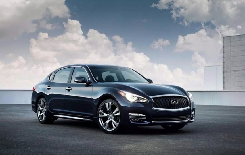35万落地豪华后驱中大型车，Q70L、CT6、H7如何选？