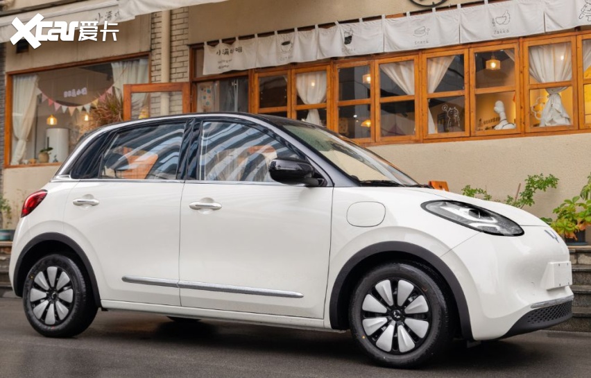 10万车排行_8月最值得入手的实用小车,10万以内不贵还高配!(2)