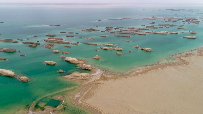 坦克300环青海长测Day6：打卡最美双色湖 这样的景色令人流连忘返！